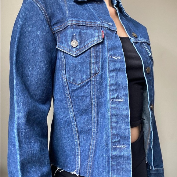 Levis denim jacket - Picture 3 of 3